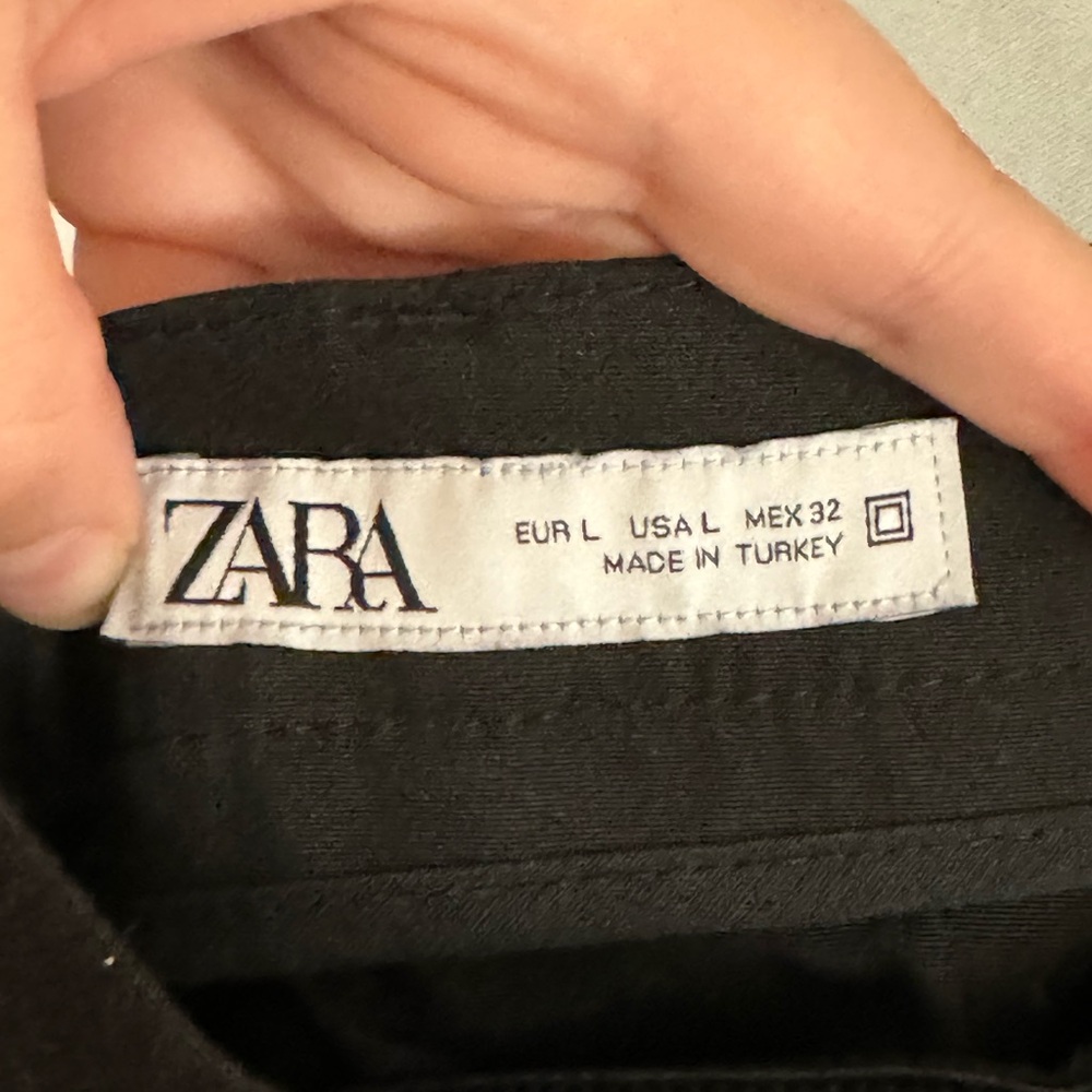 Trousers - Picture 2 of 3